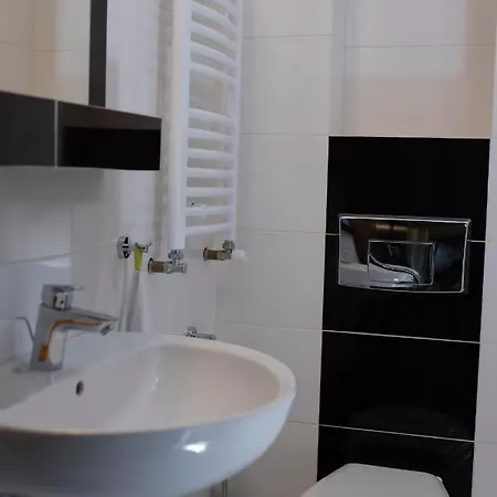 Perla A11 Nad Pieknym Jeziorem Pluszne * אולשטינק